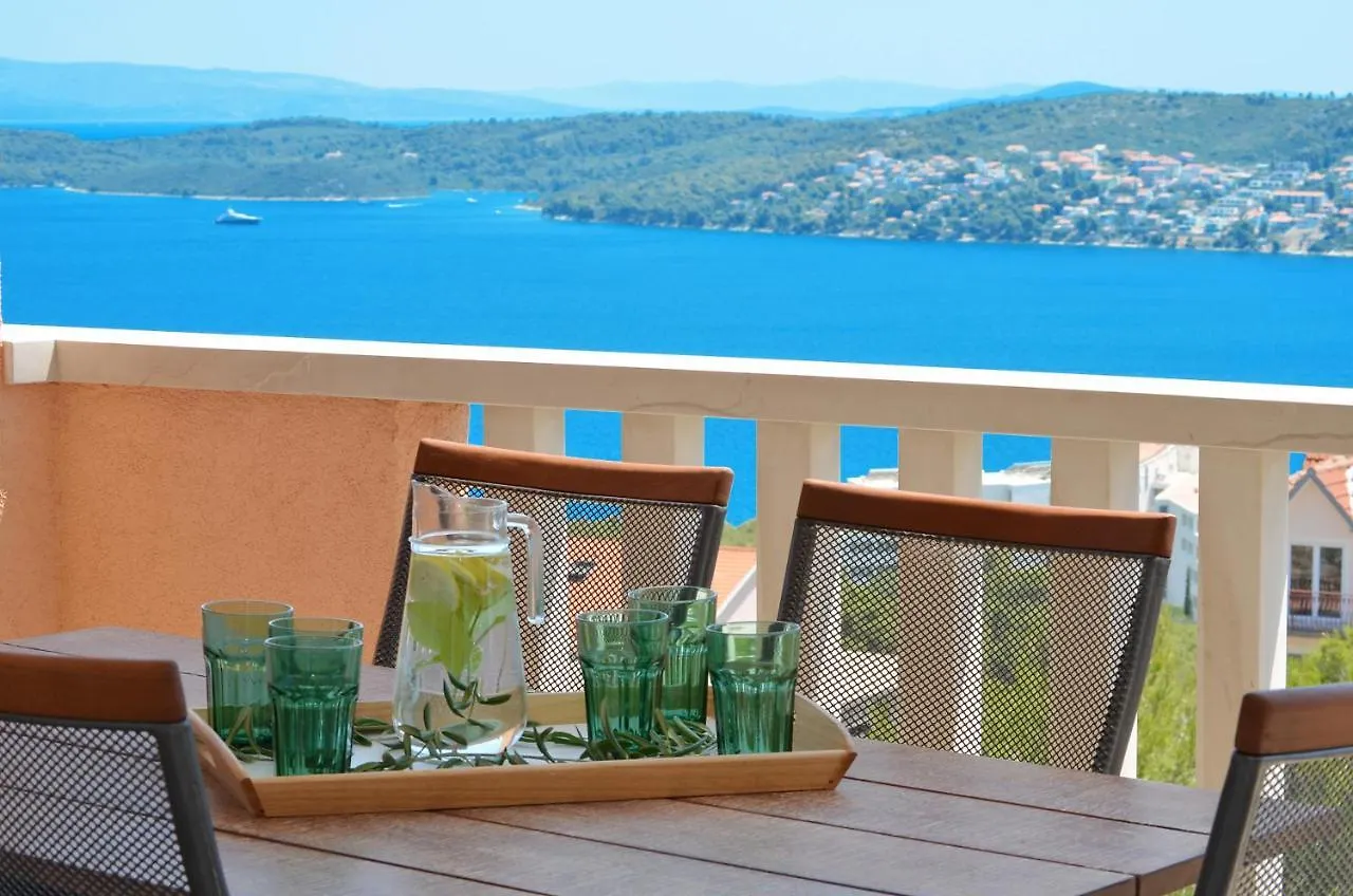 Apartment Elza Trogir