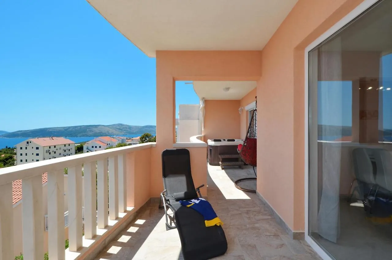 Apartment Elza Trogir