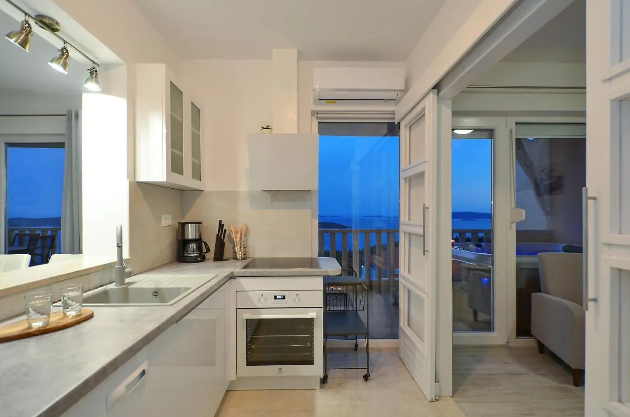 Apartment Elza Trogir