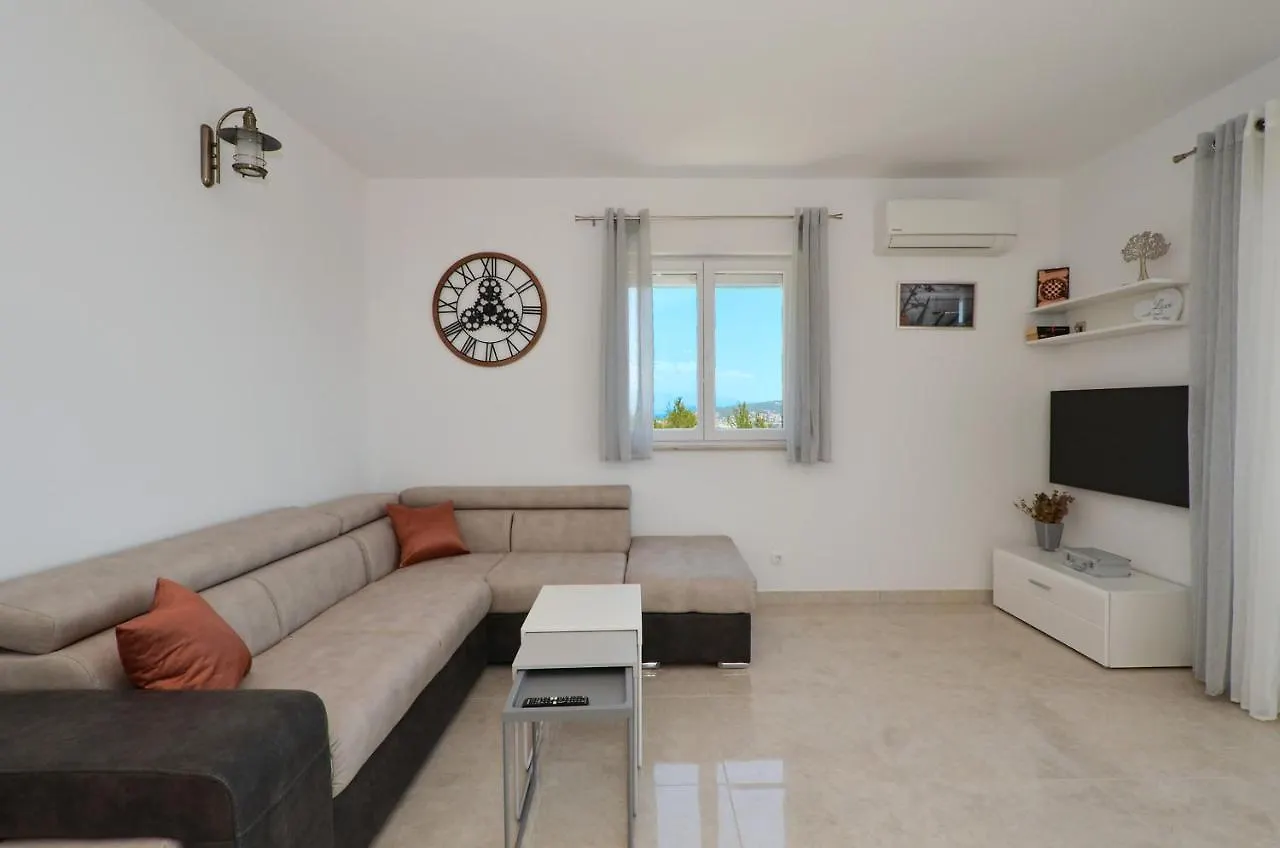 Apartment Elza Trogir