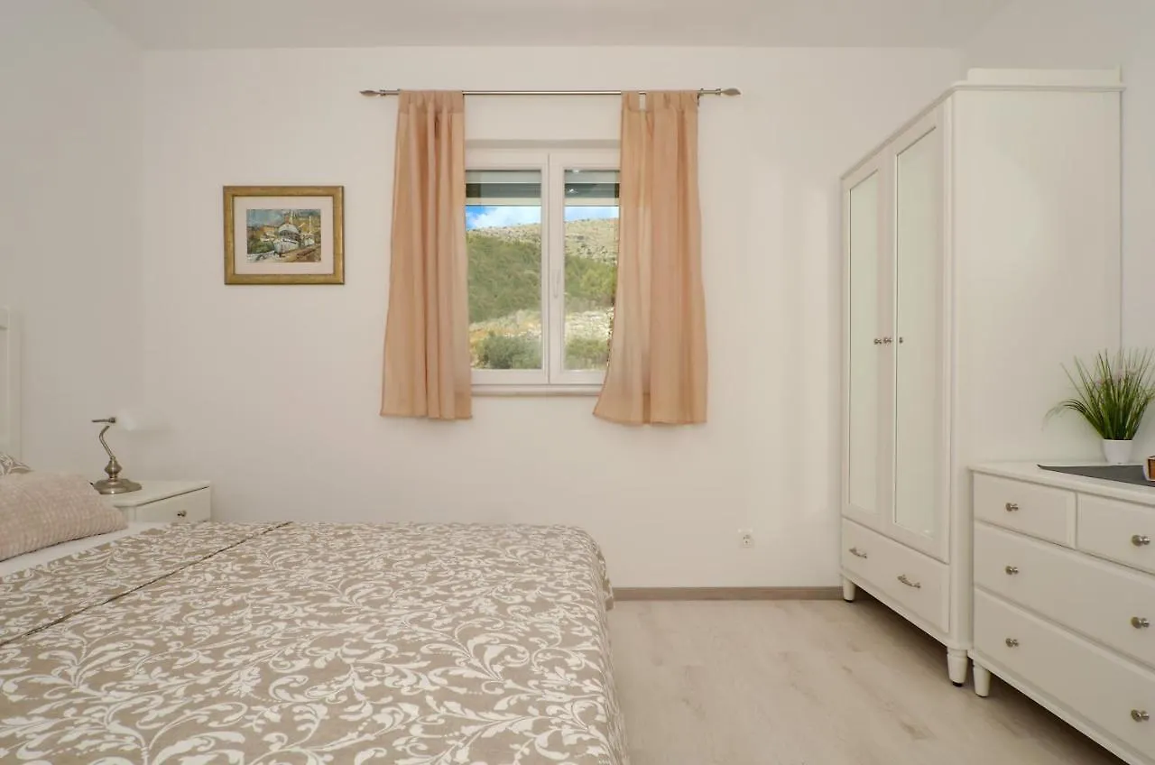 Apartment Elza Trogir