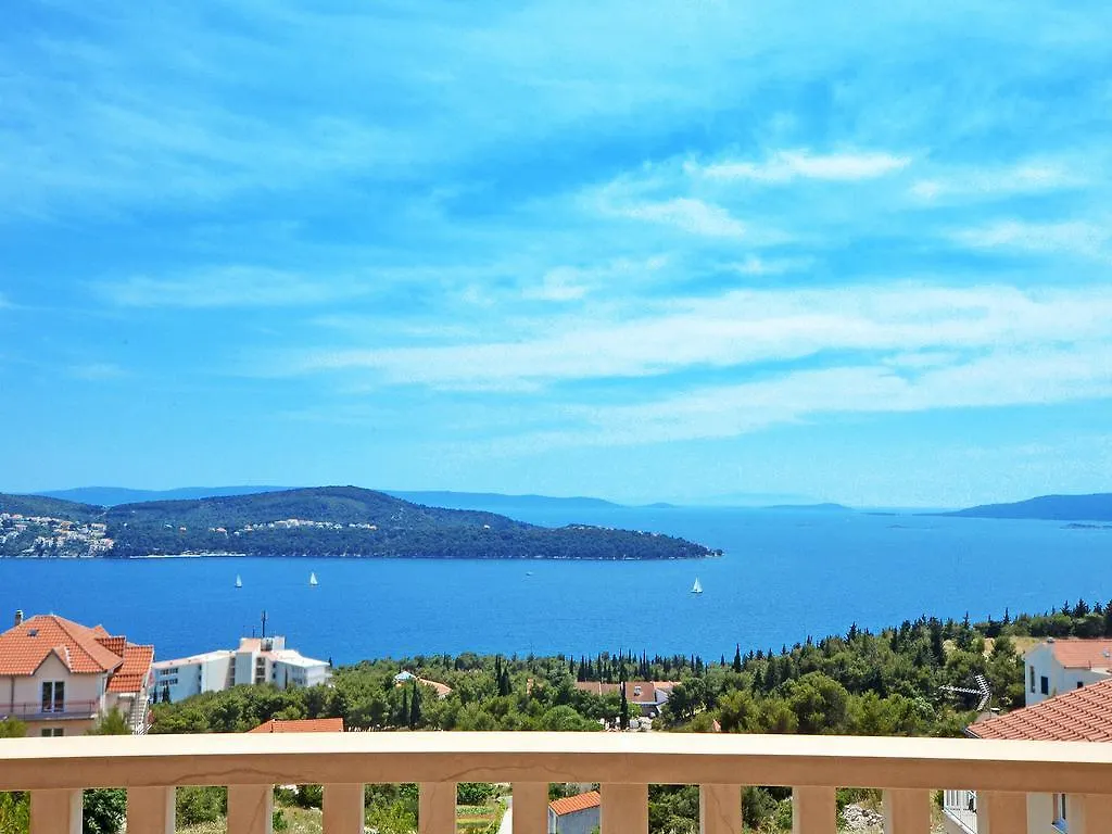 Apartment Elza Trogir